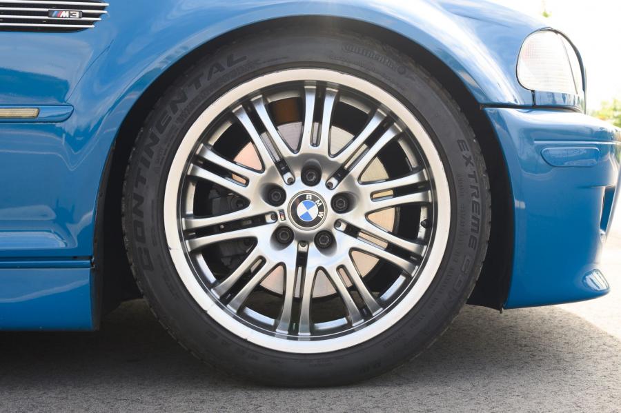 Колеса BMW M3 Coupe Laguna Seca Blue (E46) 2004 года  (фото 19 из 60)